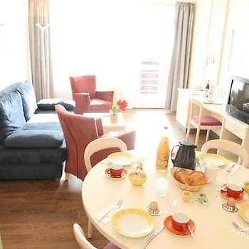 Rhoen Park Aktiv Resort Hausen  Hotel